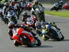 a908291229-al-circuito-del-mugello-di-scena-la-coppa-italia-125-sport-under-21