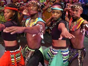 a812171341-musica-gospel-il-coro-di-soweto-il-19-dicembre-ore-21-al-mandela-forum-di-firenze