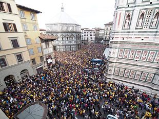 b310132132-corri-la-vita-2013-30-mila-con-montella-prade-e-prandelli