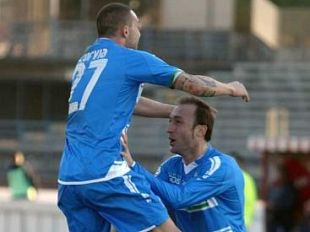 a905232118-calcio-serie-b-empoli-vs-triestina-4-0-br-per-gli-azzurri-play-off-e-record-stagionale-di-reti