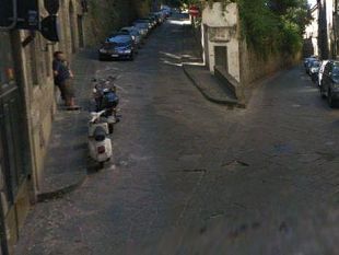 b008211524-via-dei-renai-uno-scippo-consumato-da-un-sedicenne