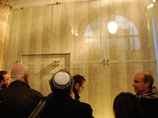 b201271819-inaugurata-la-targa-con-i-nomi-dei-1821-deportati-toscani