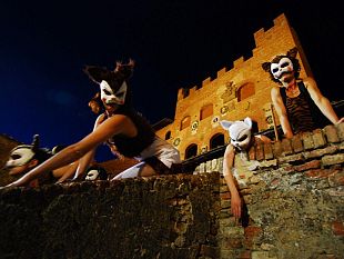 a807102251-mercantia-il-piu-grande-festival-italiano-di-teatro-di-strada