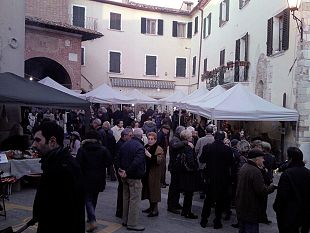 a-prato-la-festa-regionale-degli-ambulanti-2019