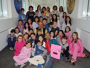 b302191534-meyer-per-amico-l-ospedale-di-firenze-apre-le-porte-ospite-andrea-bocelli