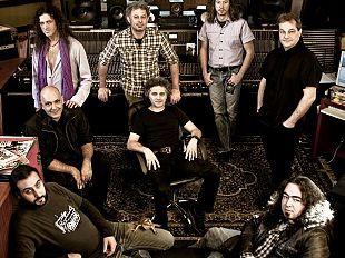 b203301402-il-combat-folk-dei-modena-city-ramblers-al-the-cage-theatre-di-livorno