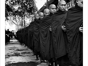 b008311937-uno-sguardo-sulla-birmania-negli-scatti-di-patrizia-mori