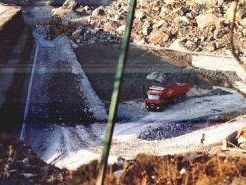 a311280701-sui-monti-della-calvana-un-laboratorio-per-recuperare-un-area-di-circa-30-ettari-br-alta-velocita-in-alto-mugello-che-cosa-si-sta-scaricando-ai-piedi-del-sito-europeo-di-monte-beni