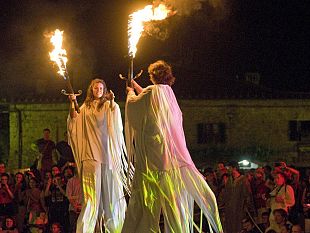 b207071757-monteriggioni-su-il-sipario-del-primo-weekend-della-festa-medievale