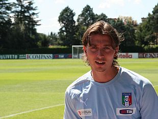 b106041344-montolivo-un-assist-per-il-futuro