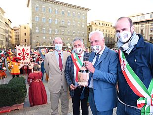 la-promessa-di-giani-sosterremo-il-made-in-tuscany