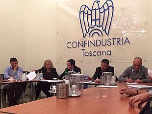 lavoro-tra-luglio-e-agosto-recuperati-39-mila-posti