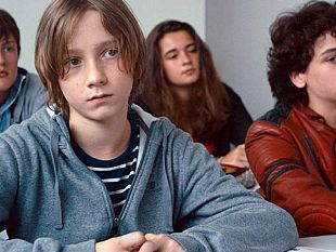 cinema-in-famiglia-genitori-in-sala-figli-a-giocare