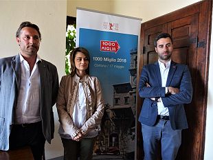 il-corteo-della-mille-miglia-2018-passera-da-cortona