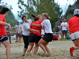 beach-rugby-spiaggia-riva-arno