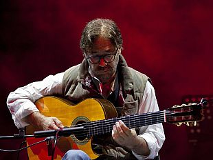 al-di-meola-porta-a-torino-un-jazz-che-unisce-spagna-e-stati-uniti