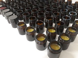 dagli-aranci-e-limoni-della-certosa-di-pisa-una-crema-viso-antirughe-e-olii-doliva-agrumati