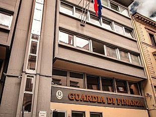 sequestrati-15-kg-di-cocaina-12-kg-di-marjuana-e-37000-in-contanti