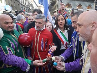 pasqua-2026-a-firenze-volo-perfetto-della-colombina
