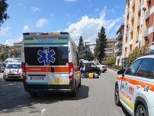 scandicci-incidente-in-piazza-del-mercato