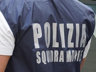 rapina-in-pieno-giorno-in-piazza-vittorio-veneto