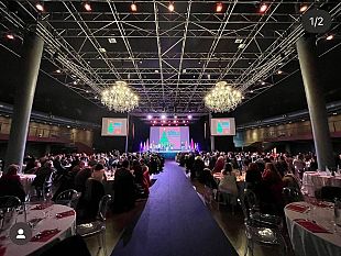 domani-al-tuscany-hall-gli-auguri-di-italia-viva-toscana