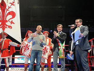 ieri-sera-il-fiorino-doro-a-leonard-bundu