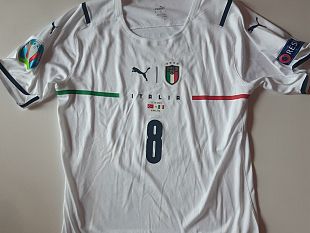 la-maglia-di-jorginho-entra-al-museo-del-calcio-di-coverciano