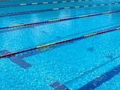 a-figline-incisa-retromarcia-sulla-piscina-per-sole-donne-musulmane