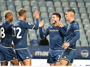 fiorentina-corsara-in-corsica-a-segno-jovic-e-barak