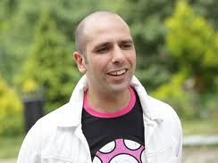 b101011913-imminente-il-fenomeno-checco-zalone