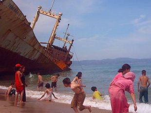 a811181352-cinema-festival-dei-popoli-islamismo-e-laicismo-in-algeria-br-minoranze-linguistiche-il-20-novembre-un-film-sulla-cultura-occitana