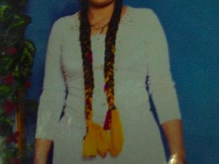 b105251928-ragazza-rom-scosparsa-da-domenica