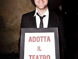 b401042352-poggibonsi-tanti-sul-palcoscenico-per-non-far-chiudere-il-teatro-verdi