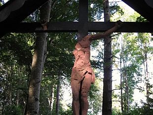 b108191427-decapitazione-del-cristo-crocefisso-il-sindaco-avanzati-atto-deplorevole