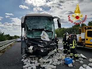 tragico-incidente-in-a1-un-morto