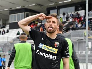 ascoli-vs-empoli-2-0-lascoli-batte-la-capolista-e-si-salva