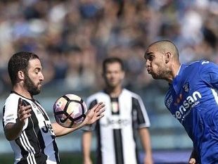 tre-gol-in-quattro-minuti-empoli-vs-juventus-e-tutta-li