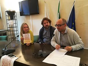 fiera-antiquaria-alla-fortezza-o-alle-cascine-sara-in-piazza-indipendenza