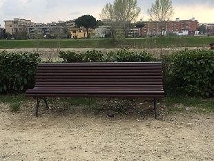 nuove-panchine-arno-al-parco-delle-cascine