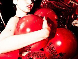 b111221607-firenze-e-livorno-il-circo-nero-si-accende