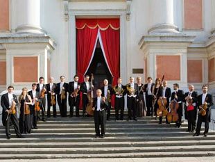 b011181506-88-micat-in-vertice-dell-accademia-chigiana