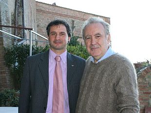 b111132051-tartufo-bianco-michele-santoro-a-san-giovanni-d-asso