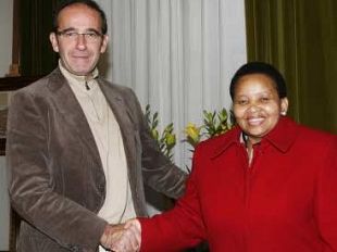 a910211952-toscana-sudafrica-nencini-propone-partenariato-in-campo-artistico-e-culturale