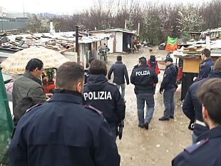 migranti-in-toscana-38-euro-al-giorno-e-lavoro-gratuito