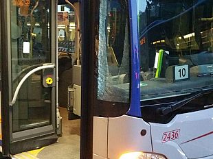 sampietrino-scagliato-verso-bus-ataf