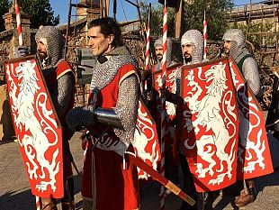 festa-medievale-a-monteriggioni-domani-gran-finale-con-i-fuochi-dartificio