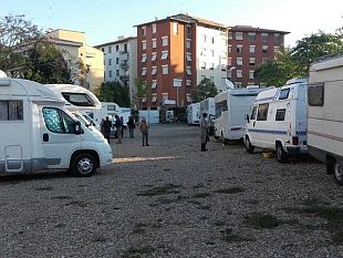 sequestrata-dalla-polizia-municipale-una-discarica-abusiva-in-via-della-chimera