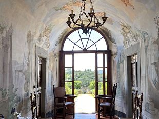 creative-factory-in-villa