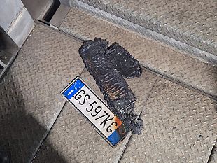 incendio-al-parcheggio-pubblico-di-piazza-alberti